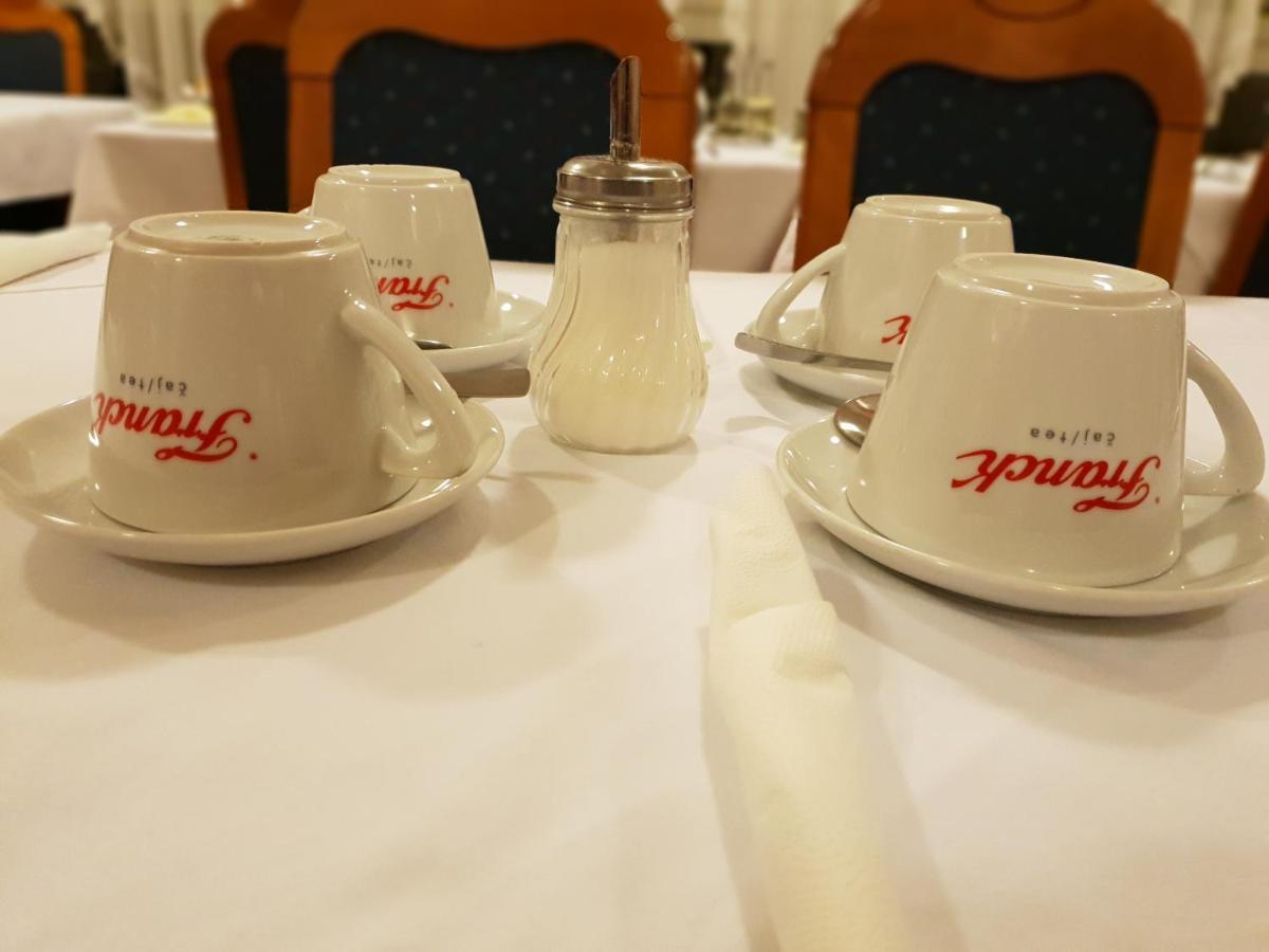 Hotel Carlstadt Karlovac Ngoại thất bức ảnh