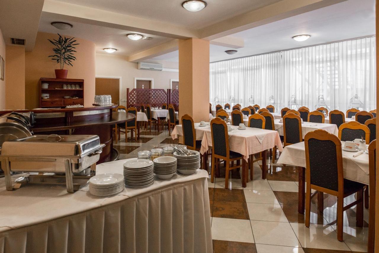 Hotel Carlstadt Karlovac Ngoại thất bức ảnh